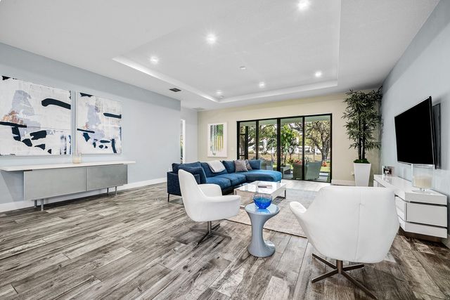3069 Safflower Circle, West Palm Beach, FL 33401