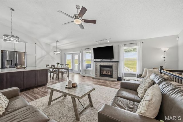 5039 Joshua Drive, Wentzville, MO 63385