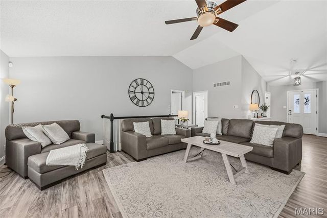 5039 Joshua Drive, Wentzville, MO 63385