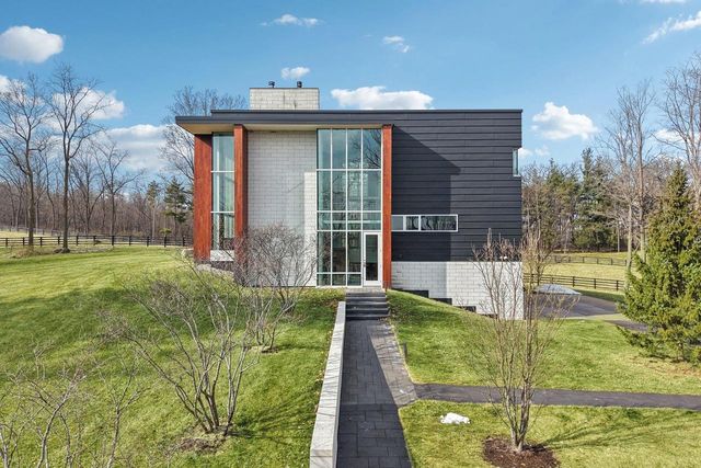 2797 Lalor Road, Oregon, WI 53575