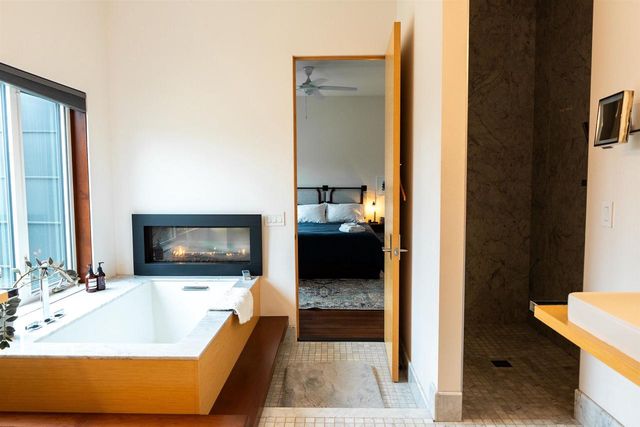 2797 Lalor Road, Oregon, WI 53575