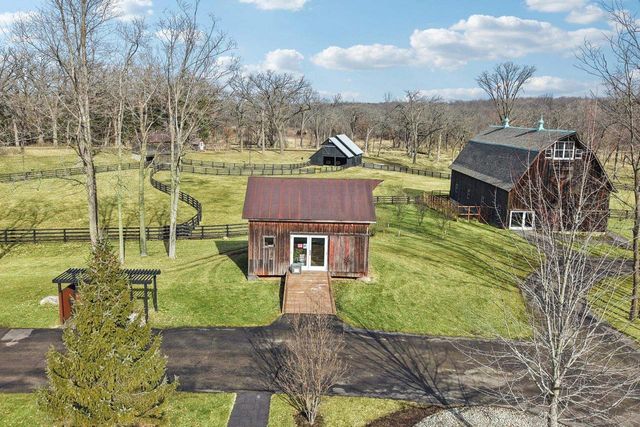 2797 Lalor Road, Oregon, WI 53575