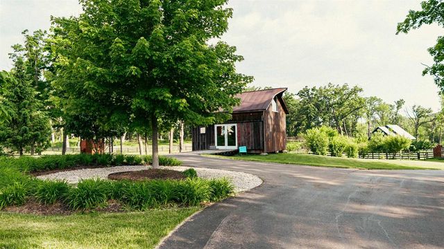 2797 Lalor Road, Oregon, WI 53575