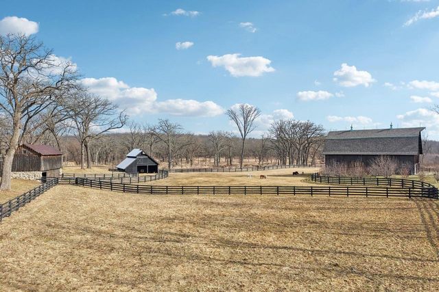 2797 Lalor Road, Oregon, WI 53575