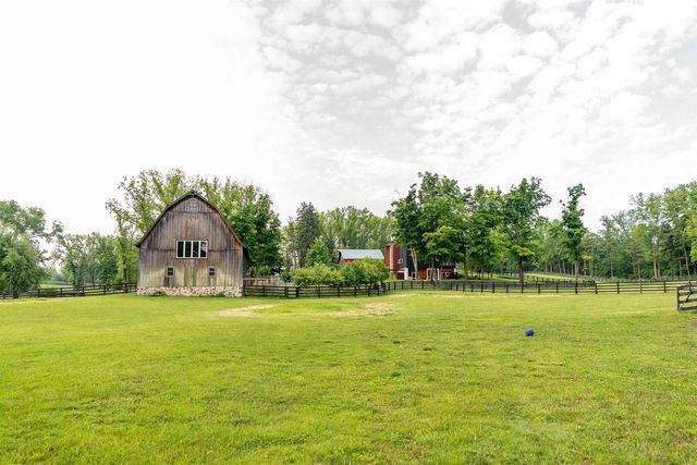 2797 Lalor Road, Oregon, WI 53575