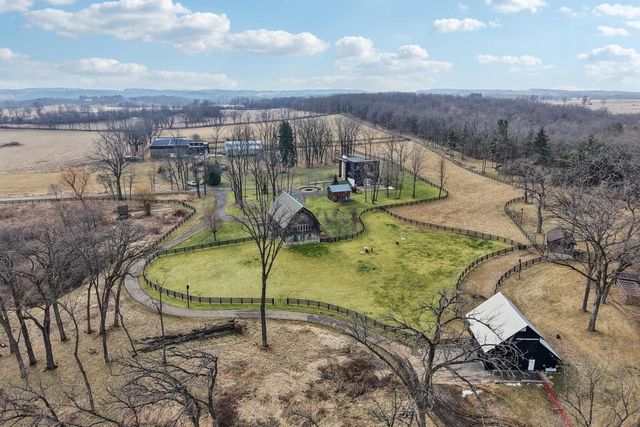 2797 Lalor Road, Oregon, WI 53575