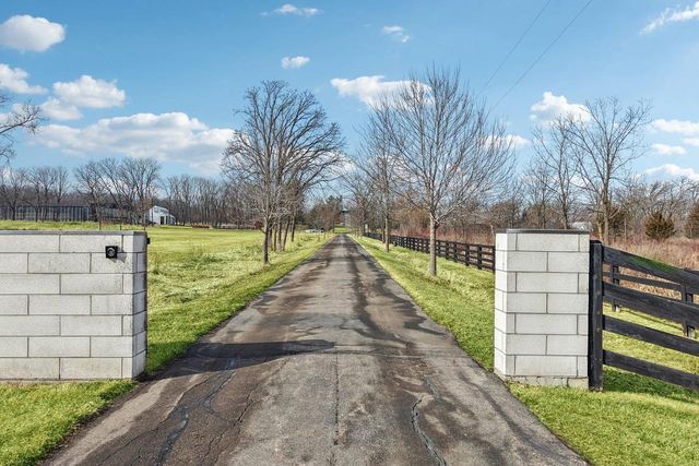 2797 Lalor Road, Oregon, WI 53575