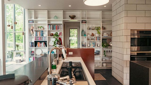 2797 Lalor Road, Oregon, WI 53575