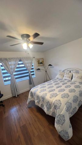 9330 S Sunrise Lakes Boulevard 304, Sunrise, FL 33322