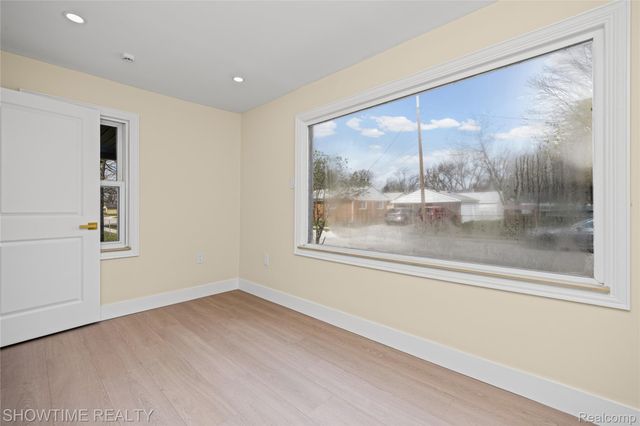 30430 Park Street, Roseville, MI 48066