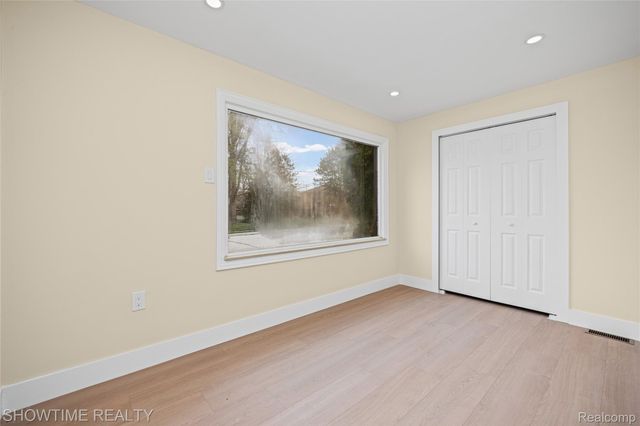 30430 Park Street, Roseville, MI 48066