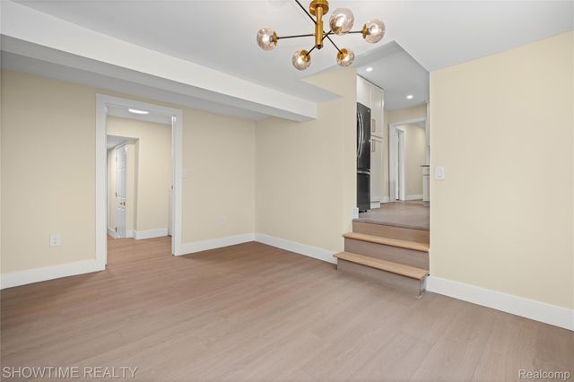 30430 Park Street, Roseville, MI 48066