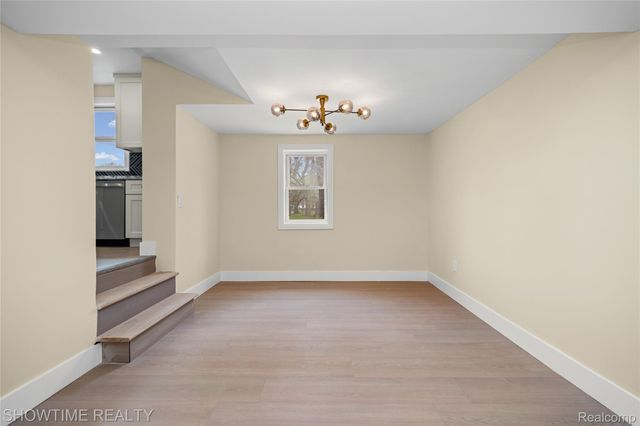 30430 Park Street, Roseville, MI 48066