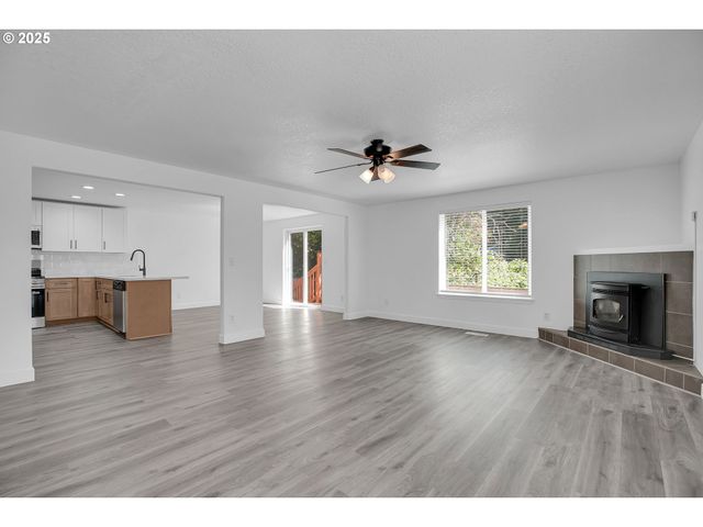 6406 Ne 139TH Ct, Vancouver, WA 98682