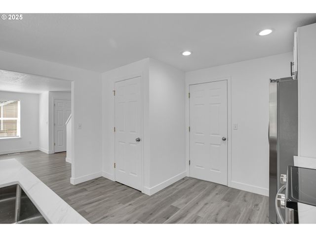 6406 Ne 139TH Ct, Vancouver, WA 98682