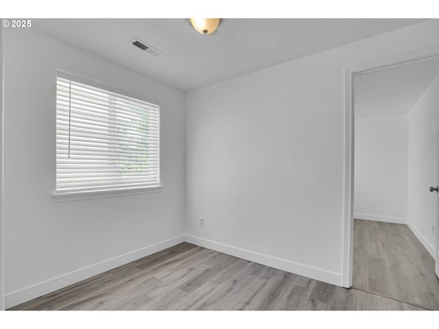 6406 Ne 139TH Ct, Vancouver, WA 98682