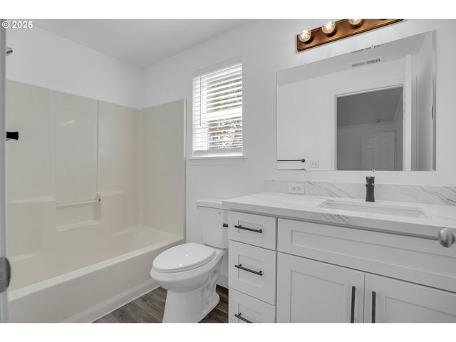 6406 Ne 139TH Ct, Vancouver, WA 98682