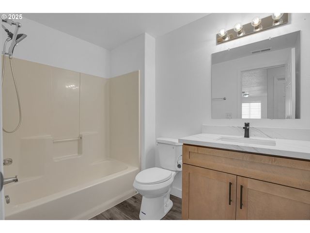 6406 Ne 139TH Ct, Vancouver, WA 98682