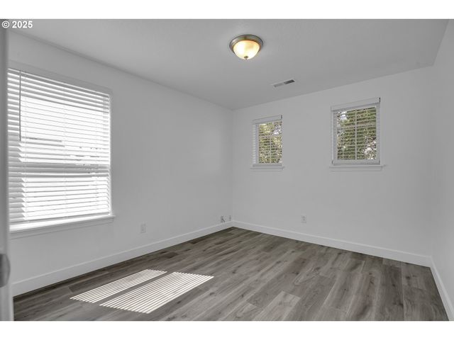 6406 Ne 139TH Ct, Vancouver, WA 98682