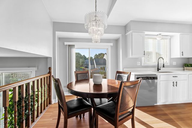 202 Parkwood Drive, Streamwood, IL 60107