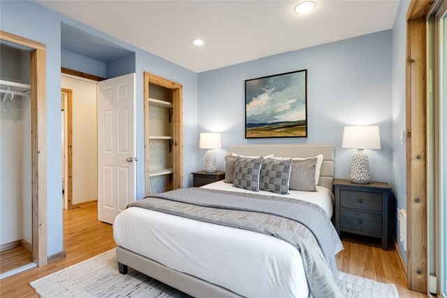 9920 28th Avenue SW, Seattle, WA 98126