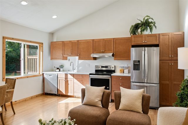 9920 28th Avenue SW, Seattle, WA 98126