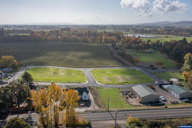 Lot 7 Block 6 W Grant St, Carlton, OR 97111