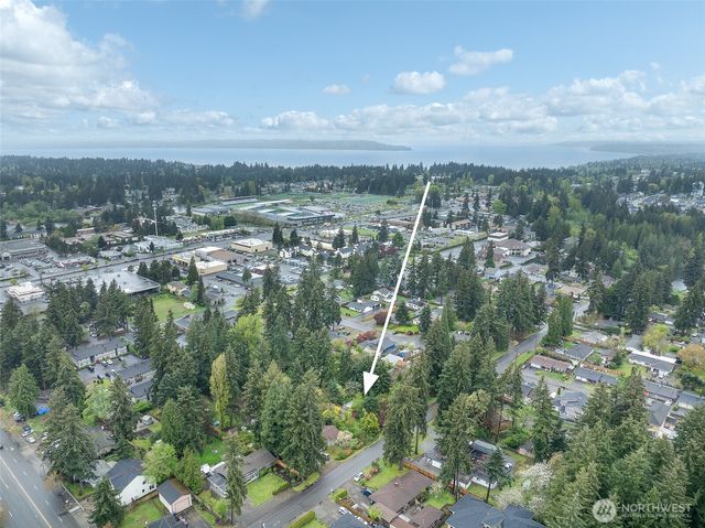 31021 20th Avenue S, Federal Way, WA 98003