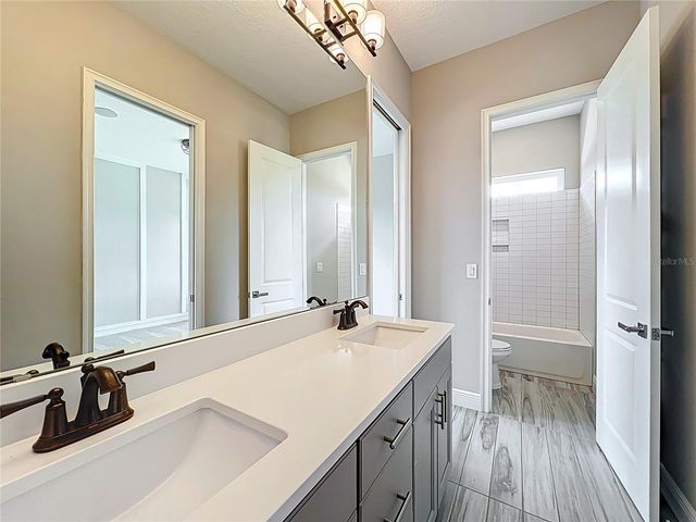 13450 GABOR AVENUE, Orlando, FL 32827