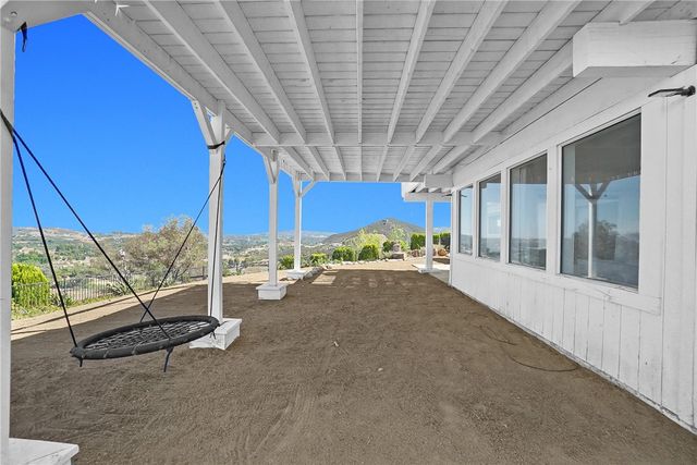 39158 Vista Del Bosque, Murrieta, CA 92562