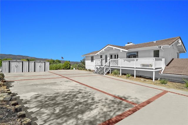 39158 Vista Del Bosque, Murrieta, CA 92562