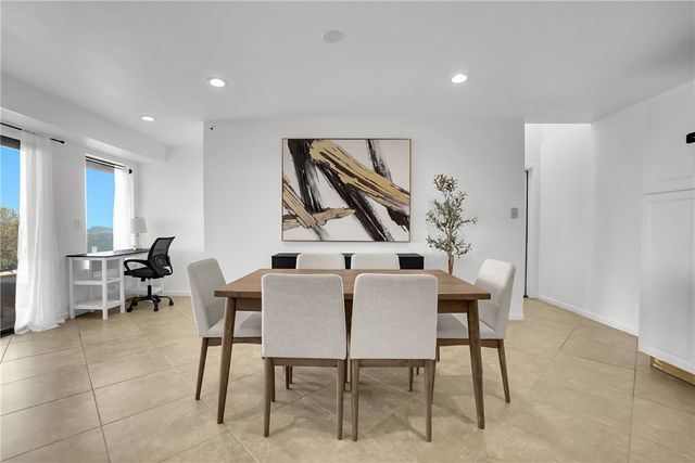 39158 Vista Del Bosque, Murrieta, CA 92562