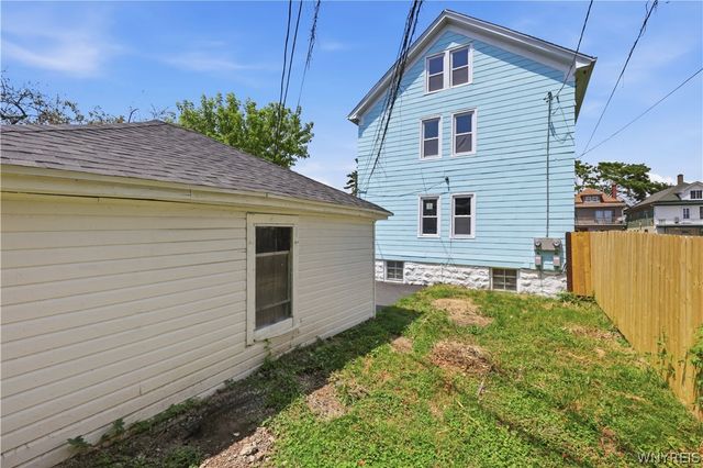219 Loring Avenue, Buffalo, NY 14214