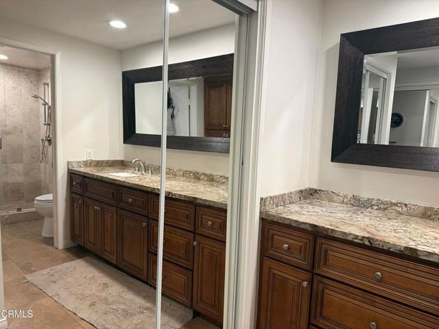 942 Woodlawn Drive, Thousand Oaks, CA 91360