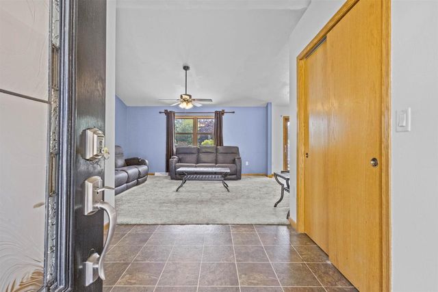 506 ROSEMARY COURT, Pulaski, WI 54162