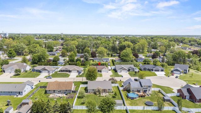 506 ROSEMARY COURT, Pulaski, WI 54162