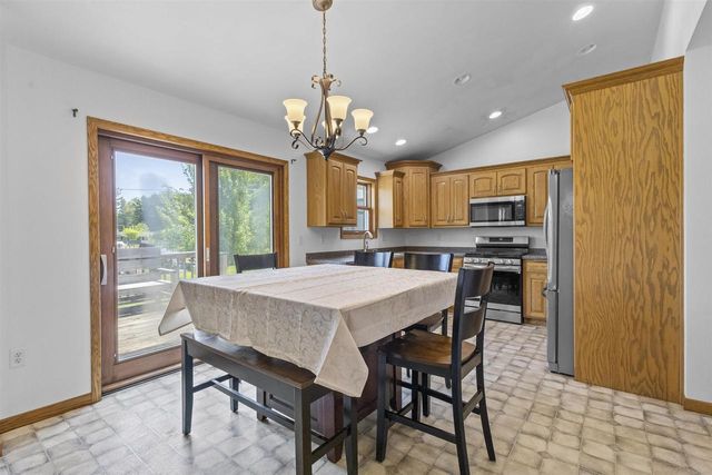 506 ROSEMARY COURT, Pulaski, WI 54162