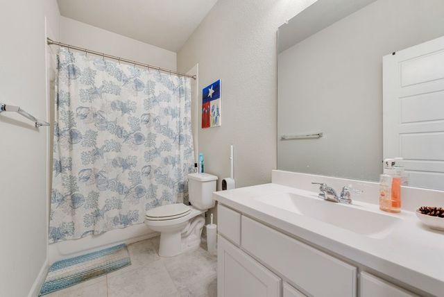 1308 E Swan Trail, Argyle, TX 76226
