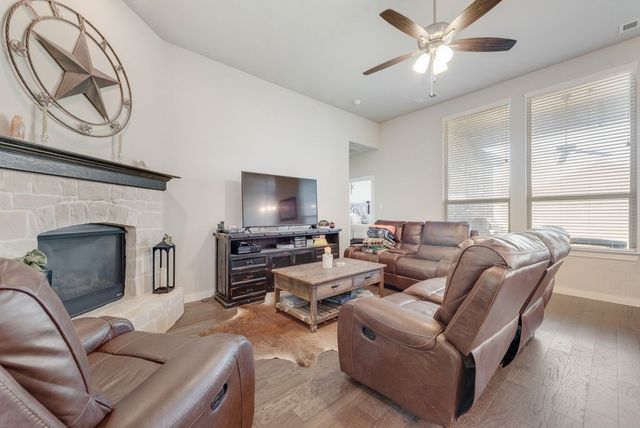 1308 E Swan Trail, Argyle, TX 76226