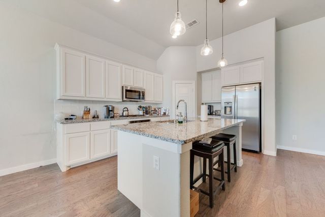 1308 E Swan Trail, Argyle, TX 76226