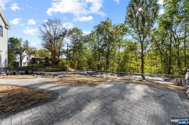 1 Four Corners Road, Blairstown, NJ 07825