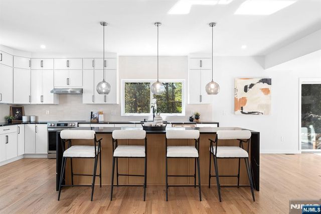 1 Four Corners Road, Blairstown, NJ 07825