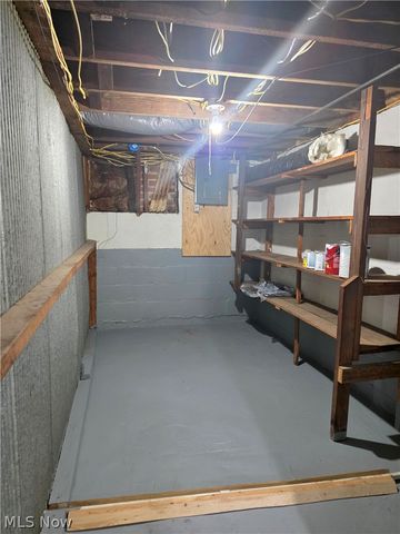 920 32th Street, Parkersburg, WV 26104