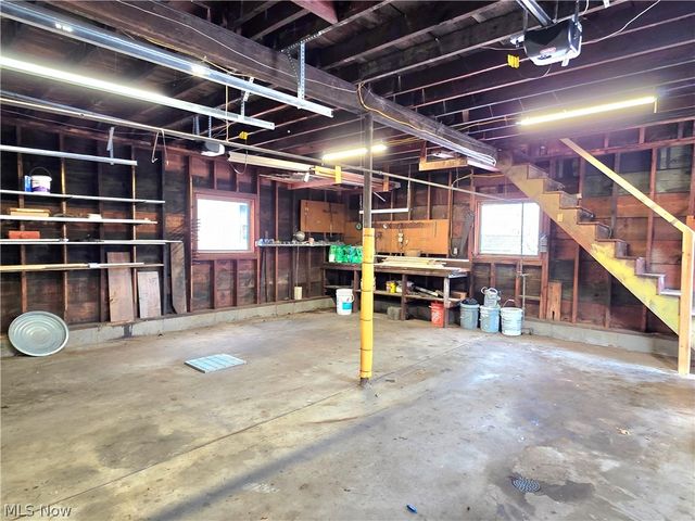 920 32th Street, Parkersburg, WV 26104