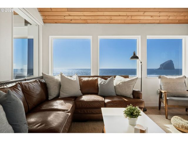 34440 OCEAN Dr, Pacific City, OR 97135