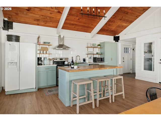 34440 OCEAN Dr, Pacific City, OR 97135