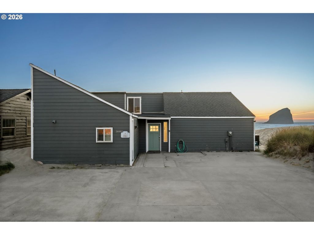34440 OCEAN Dr, Pacific City, OR 97135