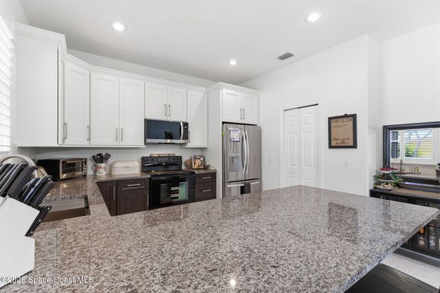 406 Wenthrop Circle, Rockledge, FL 32955