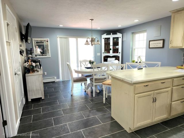 76 Brierwood Drive, Fitchburg, MA 01420