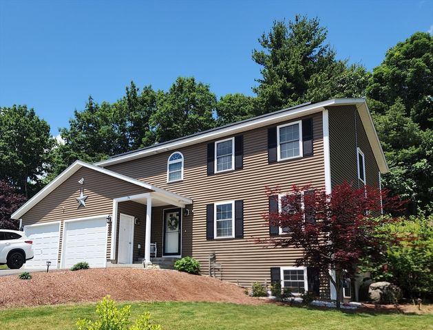 76 Brierwood Drive, Fitchburg, MA 01420